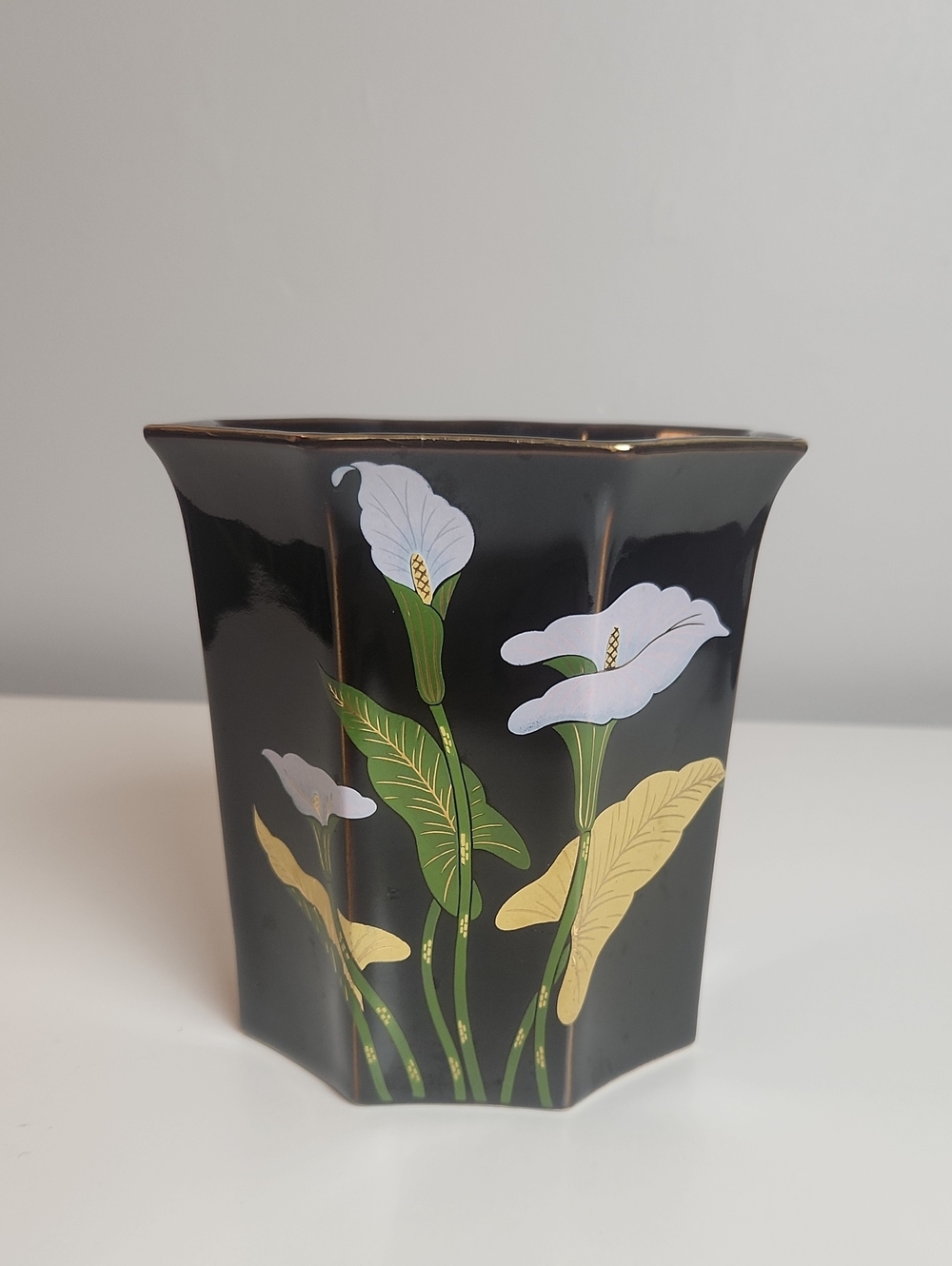 Vintage 80s Black Hexagon Calla Lily Vase